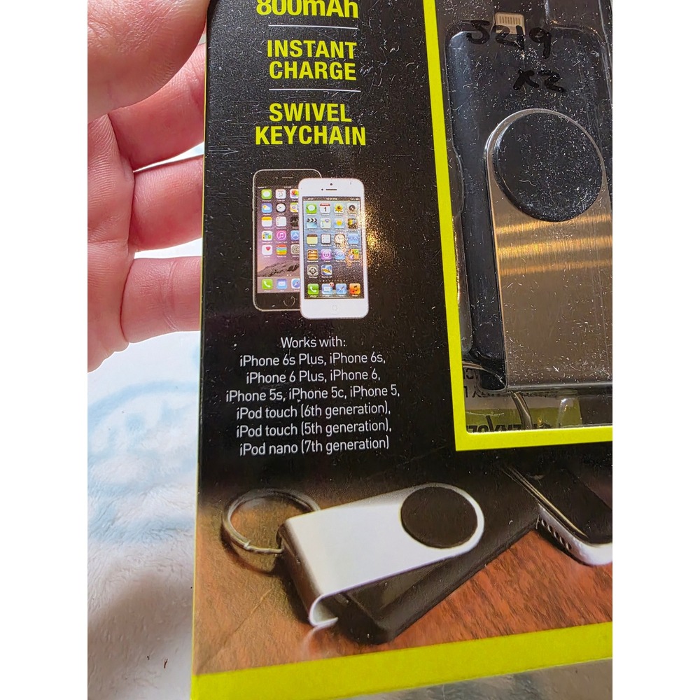 PowerXcel Emergency Lightning Powerbank Keychain 800mAh MFI Apple iPhone iPod - Picture 4 of 16